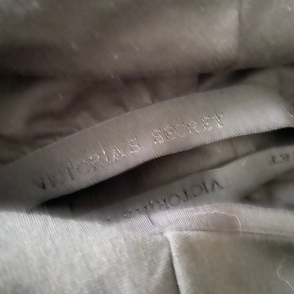 Victoria’s Secret Bra Top - Picture 4 of 4